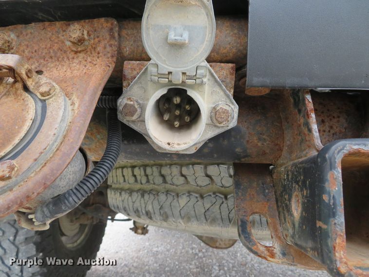 image for item DE8273 2009 Chevrolet Silverado 2500HD Crew Cab pickup truck