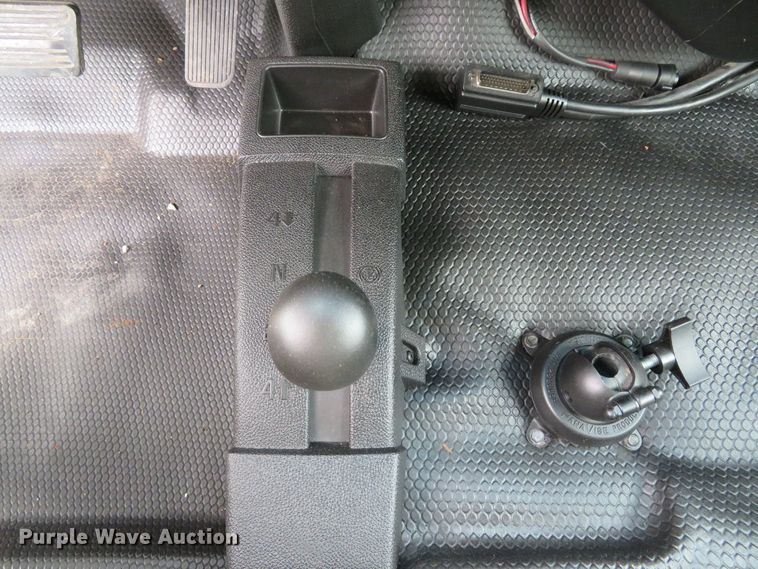 image for item DE8273 2009 Chevrolet Silverado 2500HD Crew Cab pickup truck