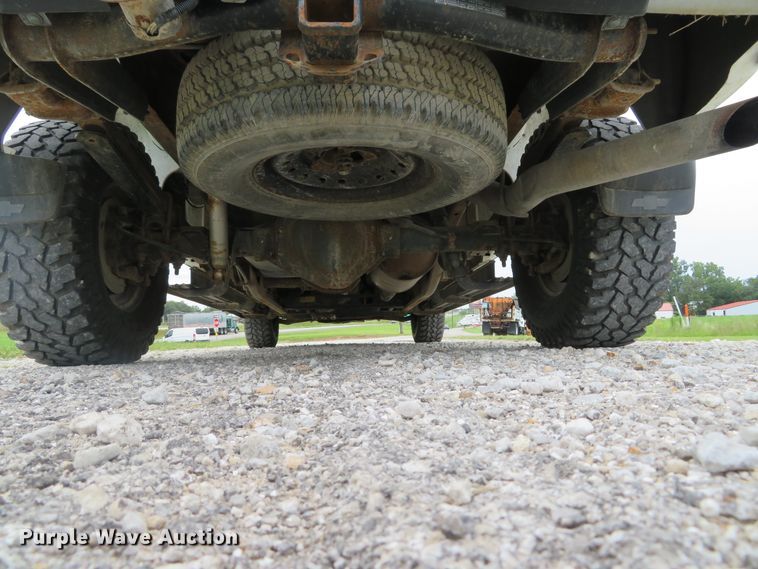 image for item DE8273 2009 Chevrolet Silverado 2500HD Crew Cab pickup truck