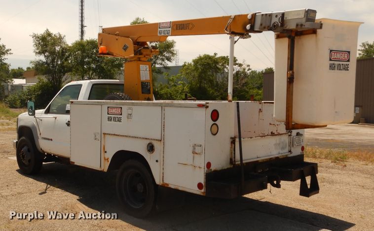 image for item DF6614 1994 GMC Sierra C3500HD bucket truck