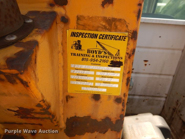 image for item DF6614 1994 GMC Sierra C3500HD bucket truck