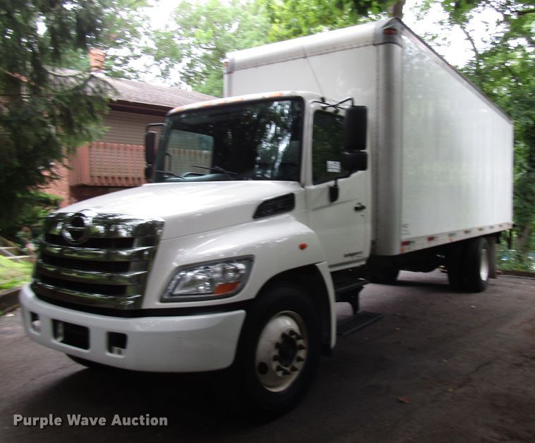 image for item DG1381 2012 Hino 268 box truck
