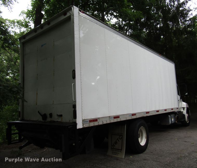image for item DG1381 2012 Hino 268 box truck