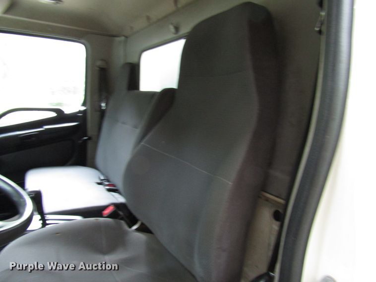 image for item DG1381 2012 Hino 268 box truck