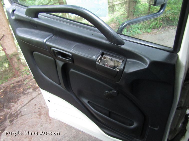 image for item DG1381 2012 Hino 268 box truck