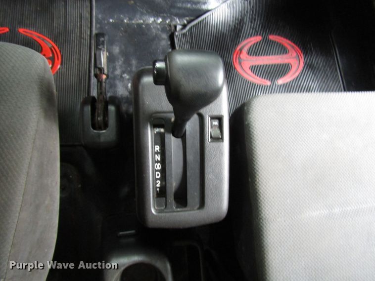 image for item DG1381 2012 Hino 268 box truck