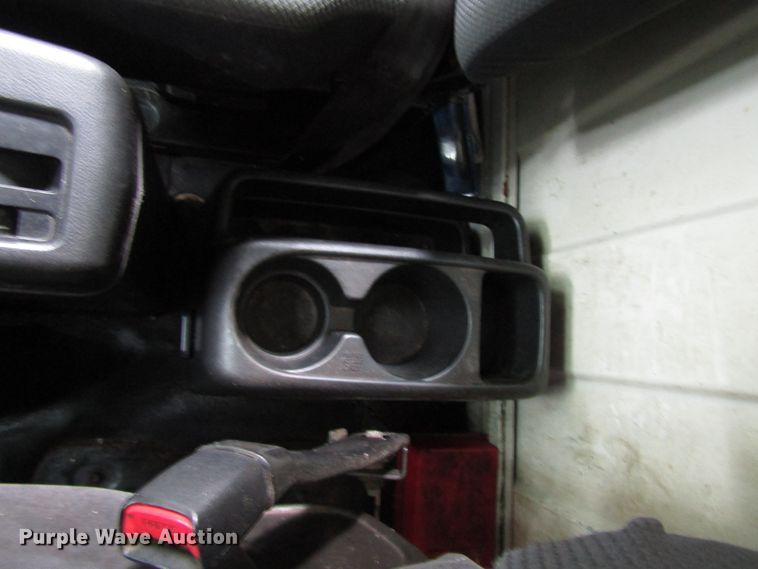 image for item DG1381 2012 Hino 268 box truck