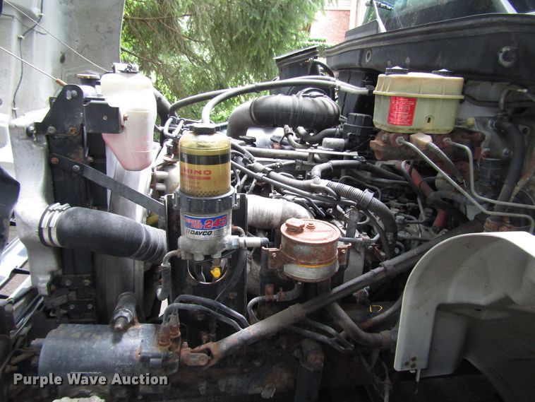 image for item DG1381 2012 Hino 268 box truck