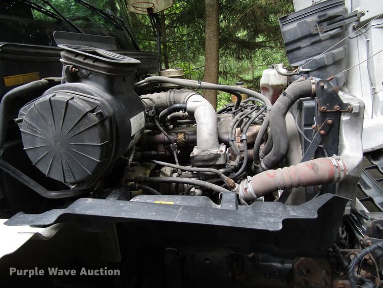 image for item DG1381 2012 Hino 268 box truck