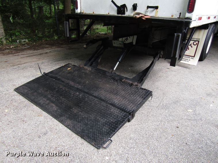 image for item DG1381 2012 Hino 268 box truck