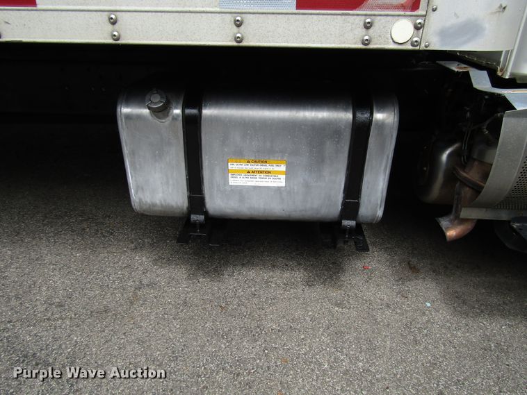 image for item DG1381 2012 Hino 268 box truck