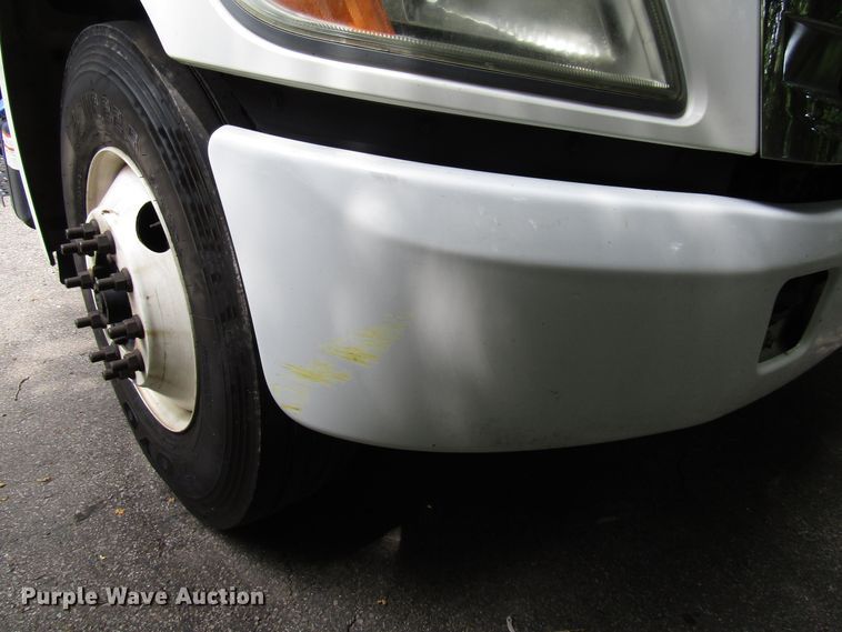 image for item DG1381 2012 Hino 268 box truck