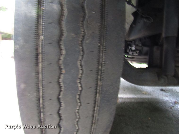 image for item DG1381 2012 Hino 268 box truck