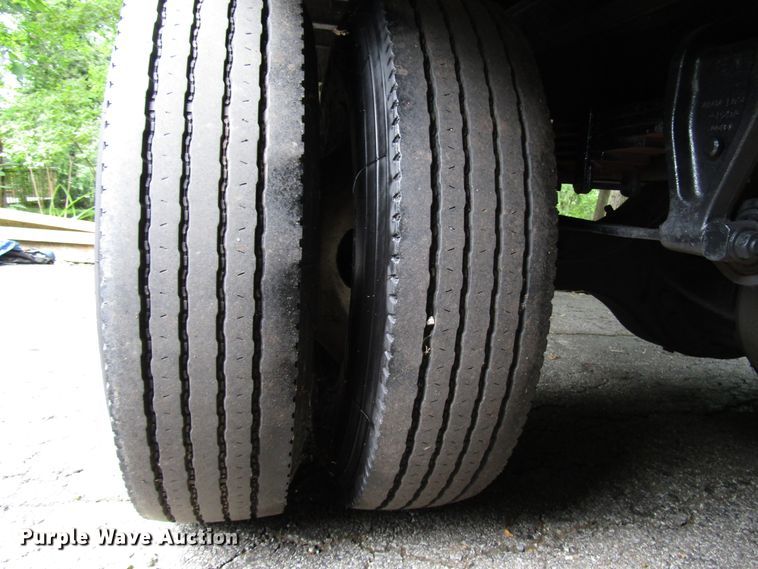 image for item DG1381 2012 Hino 268 box truck