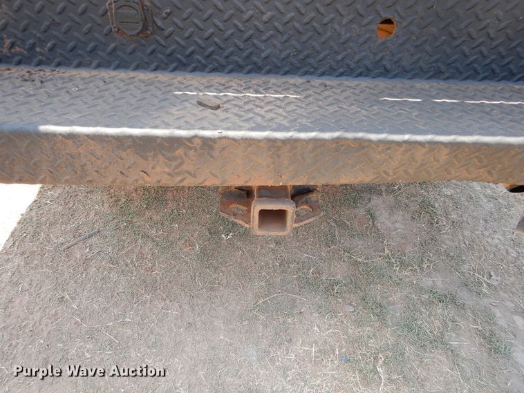 image for item DG4104 2012 Chevrolet Silverado 2500HD utility bed pickup truck