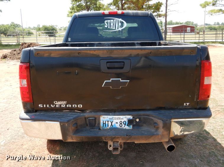 image for item DG4105 2007 Chevrolet Silverado 1500 Crew Cab pickup truck