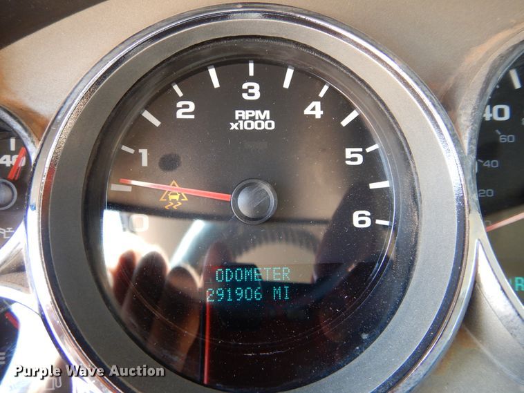 image for item DG4105 2007 Chevrolet Silverado 1500 Crew Cab pickup truck