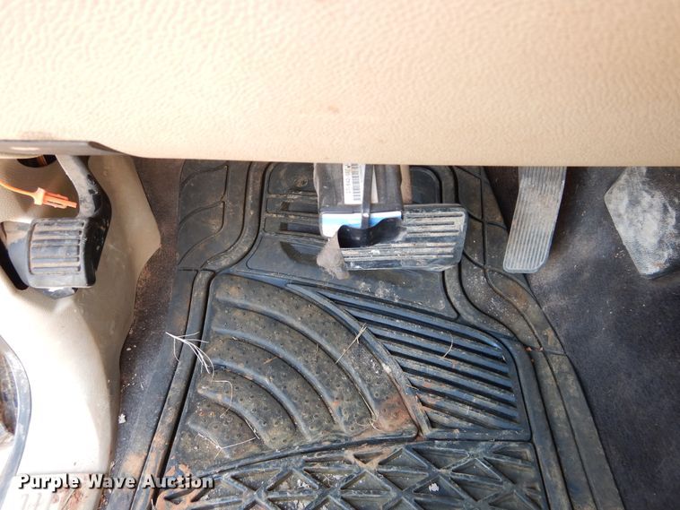 image for item DG4105 2007 Chevrolet Silverado 1500 Crew Cab pickup truck