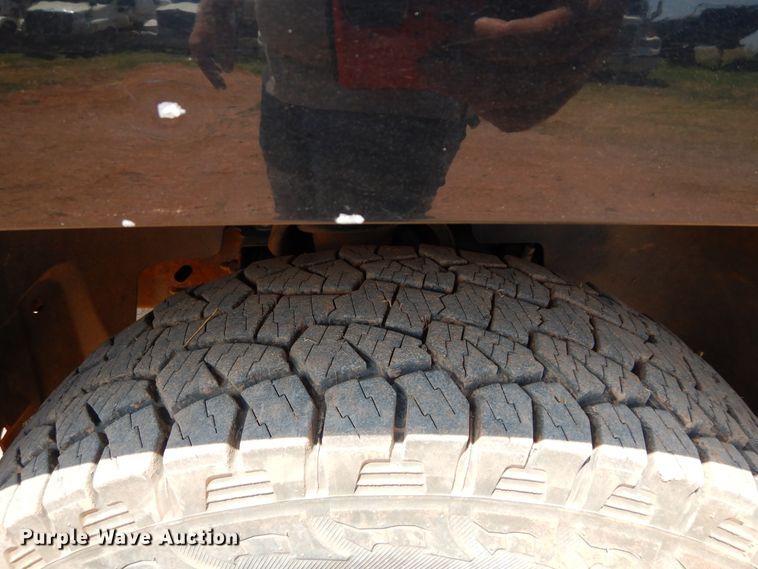 image for item DG4105 2007 Chevrolet Silverado 1500 Crew Cab pickup truck