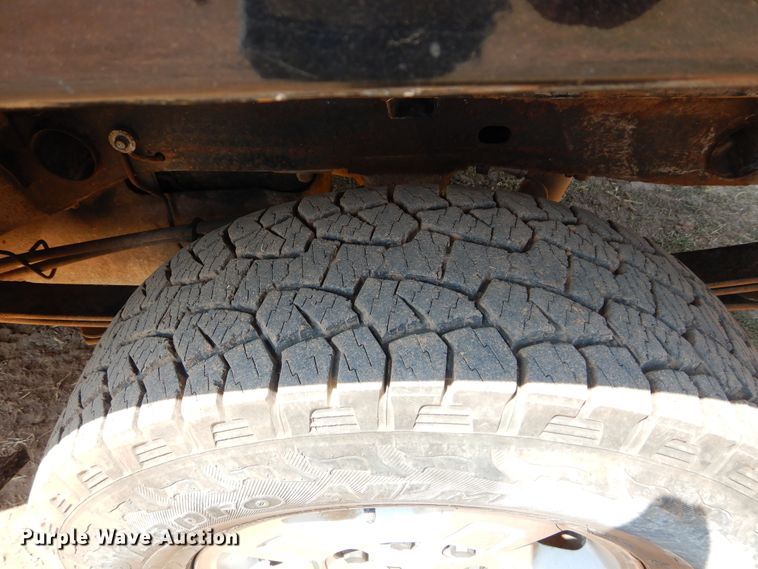 image for item DG4105 2007 Chevrolet Silverado 1500 Crew Cab pickup truck