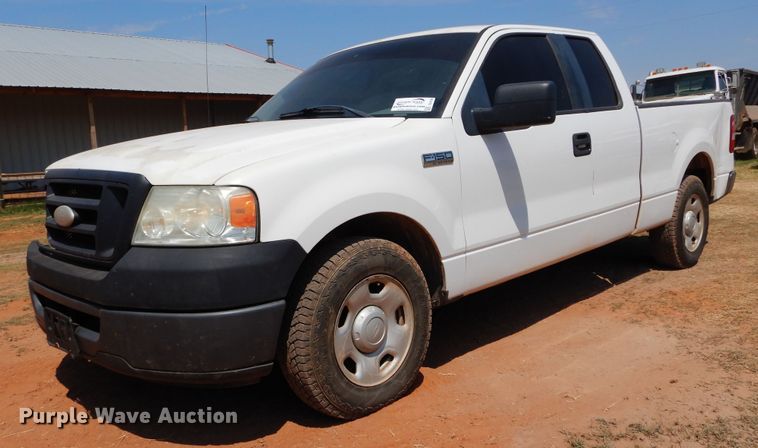 image for item DG4106 2007 Ford F150 SuperCab pickup truck