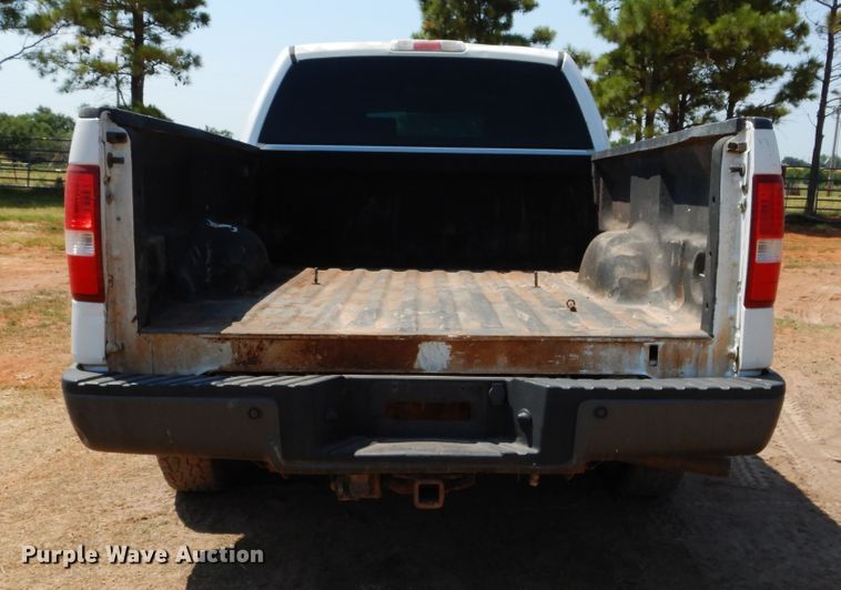 image for item DG4106 2007 Ford F150 SuperCab pickup truck