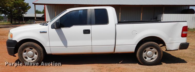 image for item DG4106 2007 Ford F150 SuperCab pickup truck