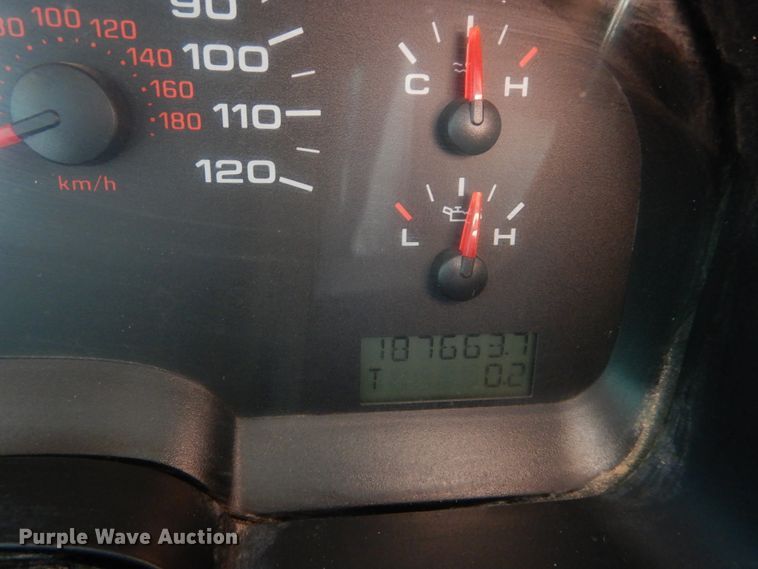 image for item DG4106 2007 Ford F150 SuperCab pickup truck