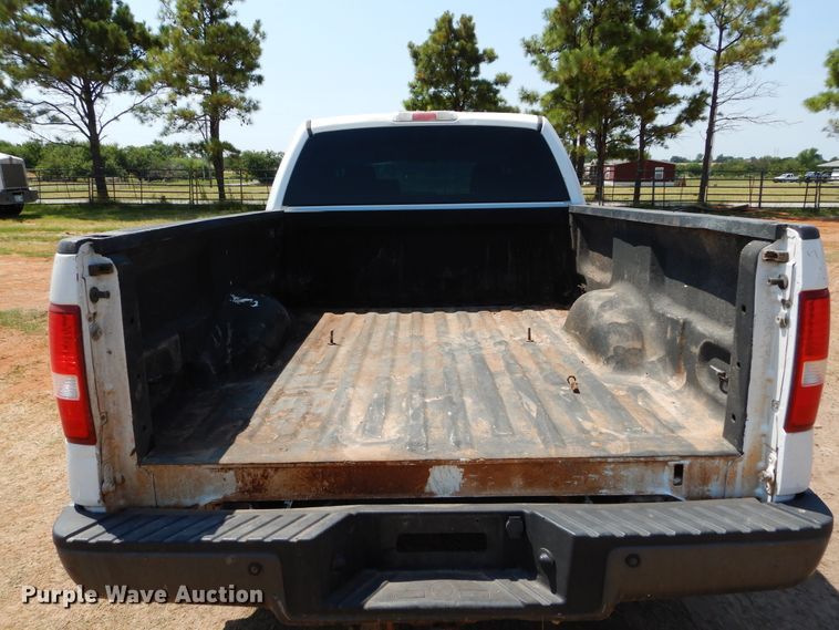 image for item DG4106 2007 Ford F150 SuperCab pickup truck