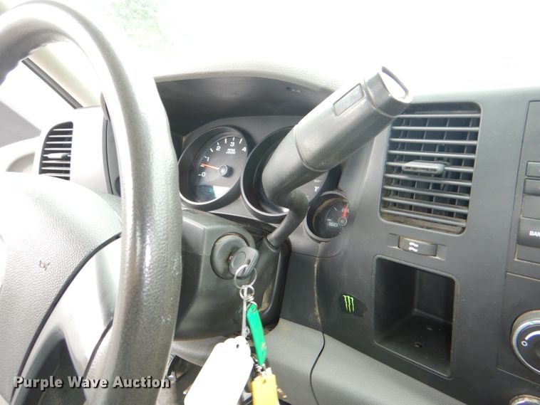 image for item DG4903 2008 GMC Sierra 1500 pickup truck