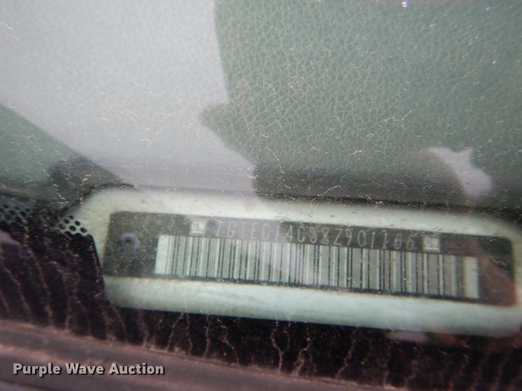 image for item DG4903 2008 GMC Sierra 1500 pickup truck