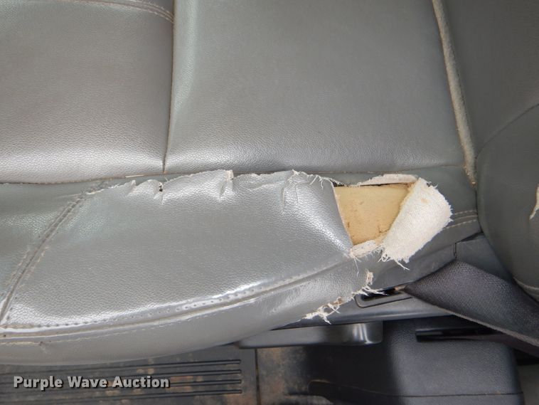 image for item DG4904 2012 Chevrolet Silverado 2500HD Ext. Cab pickup truck