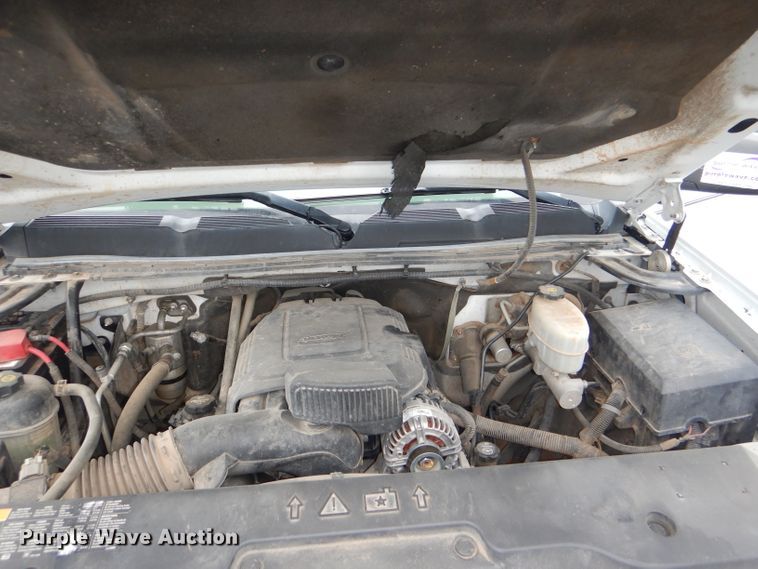 image for item DG4904 2012 Chevrolet Silverado 2500HD Ext. Cab pickup truck