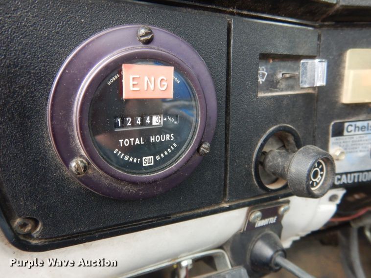 image for item DG5816 1990 GMC C6500 bucket truck