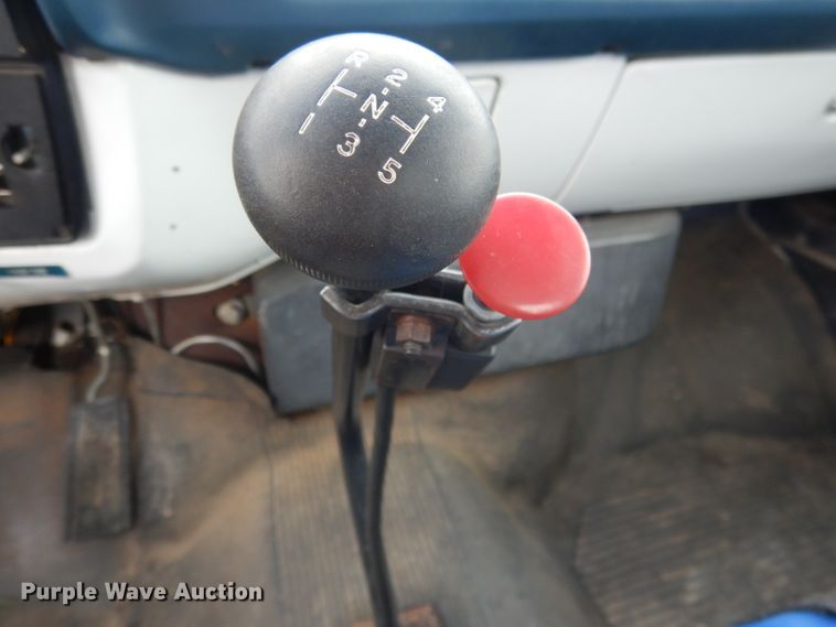 image for item DG5816 1990 GMC C6500 bucket truck