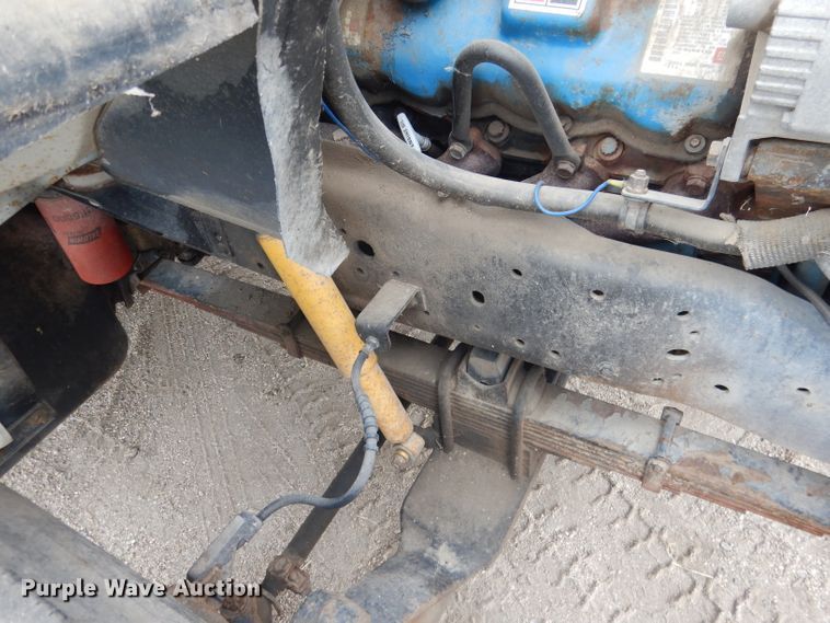 image for item DG5816 1990 GMC C6500 bucket truck