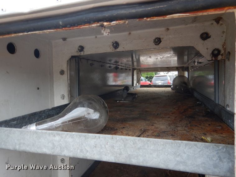 image for item DG5816 1990 GMC C6500 bucket truck