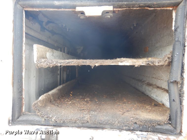 image for item DG5816 1990 GMC C6500 bucket truck