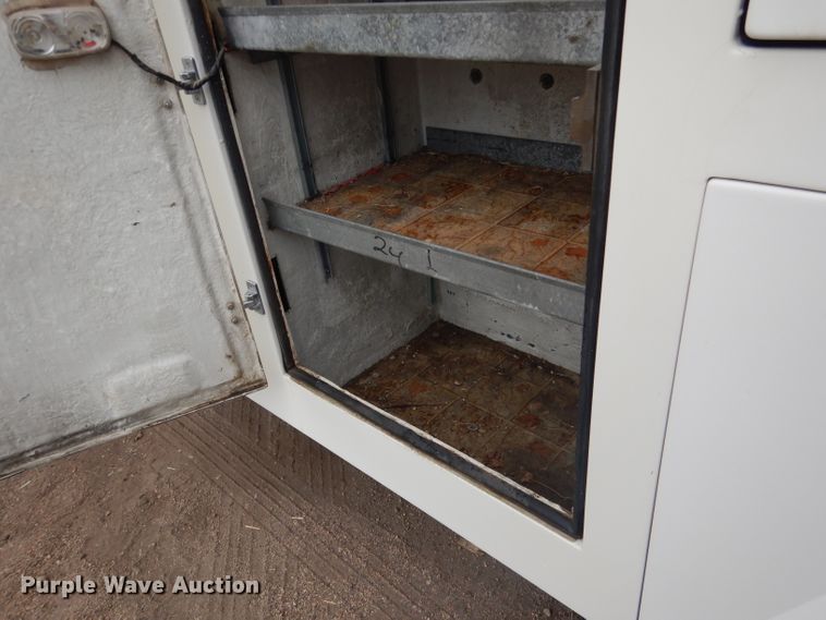 image for item DG5816 1990 GMC C6500 bucket truck