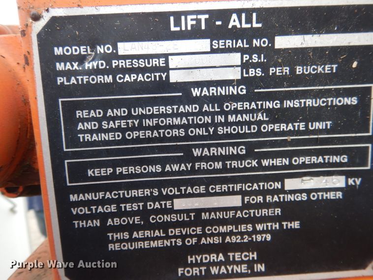 image for item DG5816 1990 GMC C6500 bucket truck