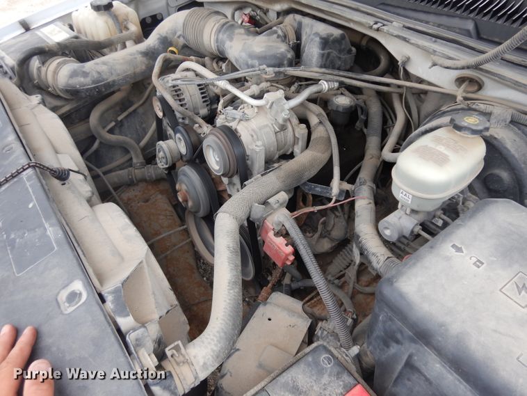 image for item DH0323 2006 GMC Sierra 1500 pickup truck