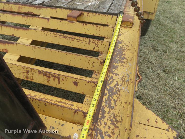 image for item DH1504 2000 Redi Haul FSL21210 equipment trailer