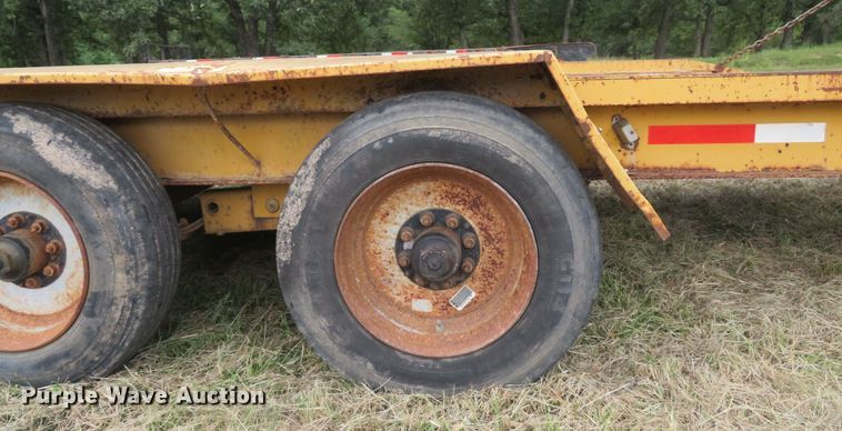 image for item DH1504 2000 Redi Haul FSL21210 equipment trailer