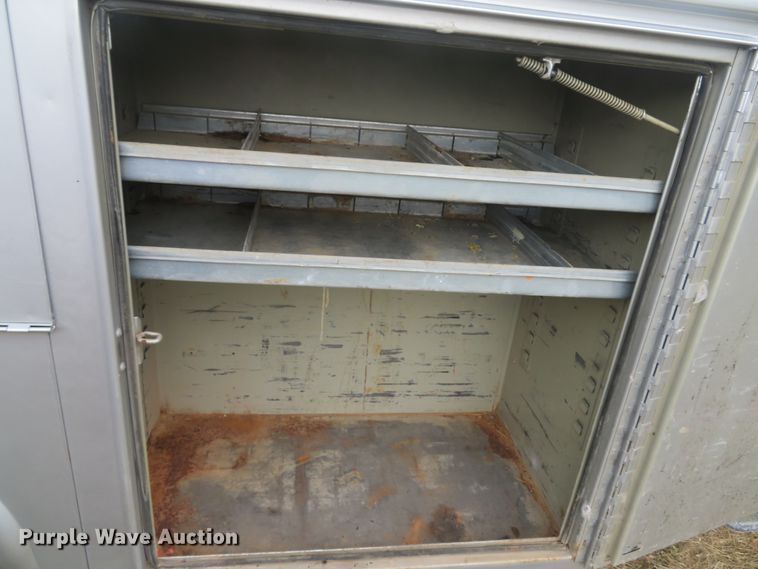 image for item DH1505 2004 Ford F550 Super Duty XL utility bed truck