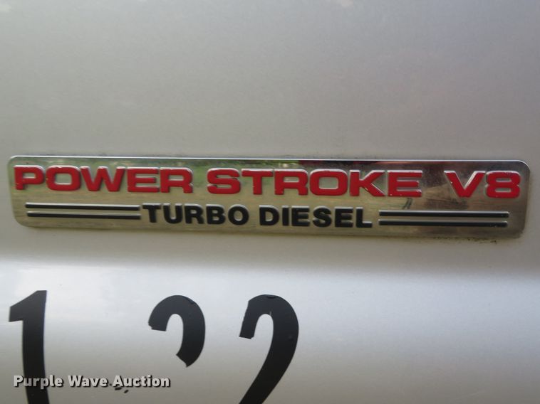 image for item DH1505 2004 Ford F550 Super Duty XL utility bed truck