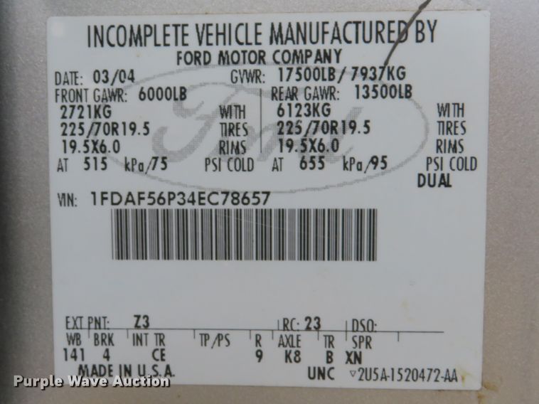 image for item DH1505 2004 Ford F550 Super Duty XL utility bed truck