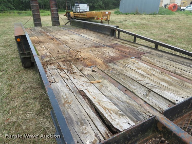 image for item DH1506 2007 Belshe BF9T equipment trailer