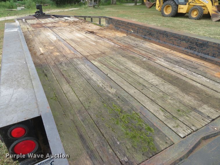 image for item DH1506 2007 Belshe BF9T equipment trailer