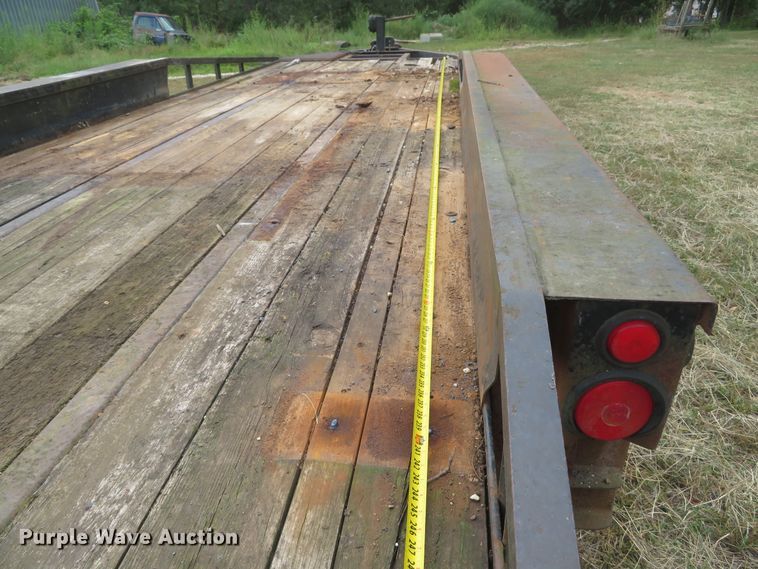 image for item DH1506 2007 Belshe BF9T equipment trailer