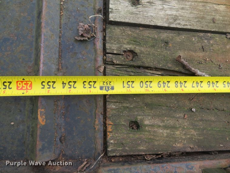 image for item DH1506 2007 Belshe BF9T equipment trailer